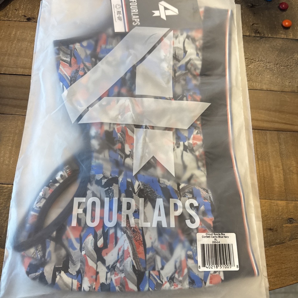 FOUR LAPS Circuit Sports Bra Womens Confetti Camo Blue Navy  Small  NWT $58 A8